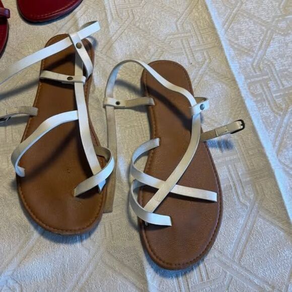 bundle lot for 3 women's size 8 sandals - Picture 3 of 4